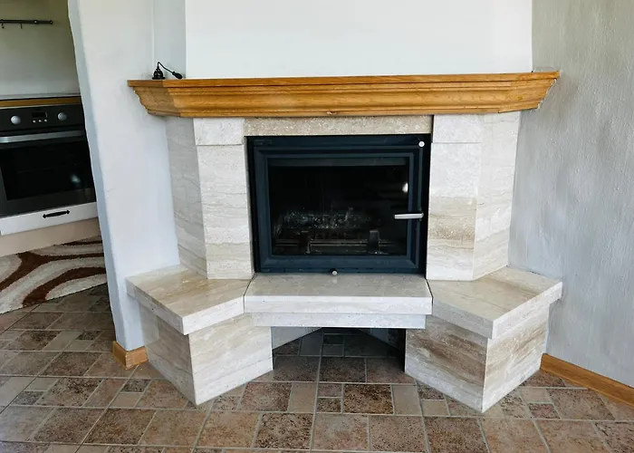 Willa Otto Basseini Ja Saunaga